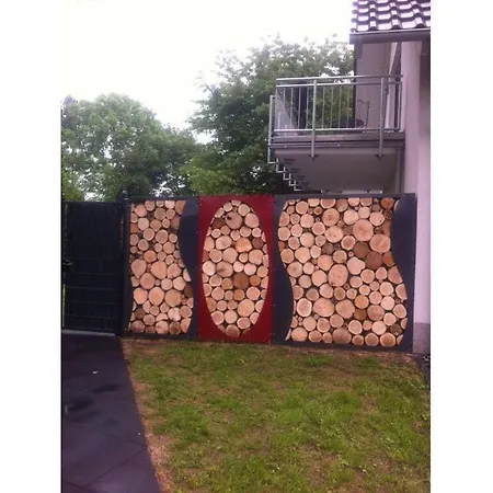 In Oberhausen أوبيرهاوزين
